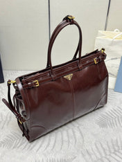 PRADA 25S BONNIE EXTRA-LARGE 42 IN DARK BROWN GLOSSY CALFSKIN GOLD HARDWRE