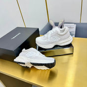 SNEAKER IN PALE GRAY SUEDE AND MESH