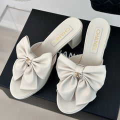 Double CC Big Bow High Heels Sheepskin White