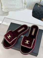 FLAT CHAIN HEART SLIPPER IN PLUM PURPLE VELVET