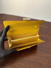 CONSTANCE TO GO 20.5 YELLOW EPSOM SILVER HARDWARE