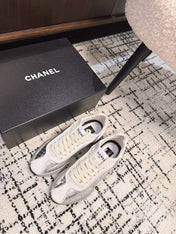 CLASSIC SNEAKERS IN SILVER SHEEPSKIN