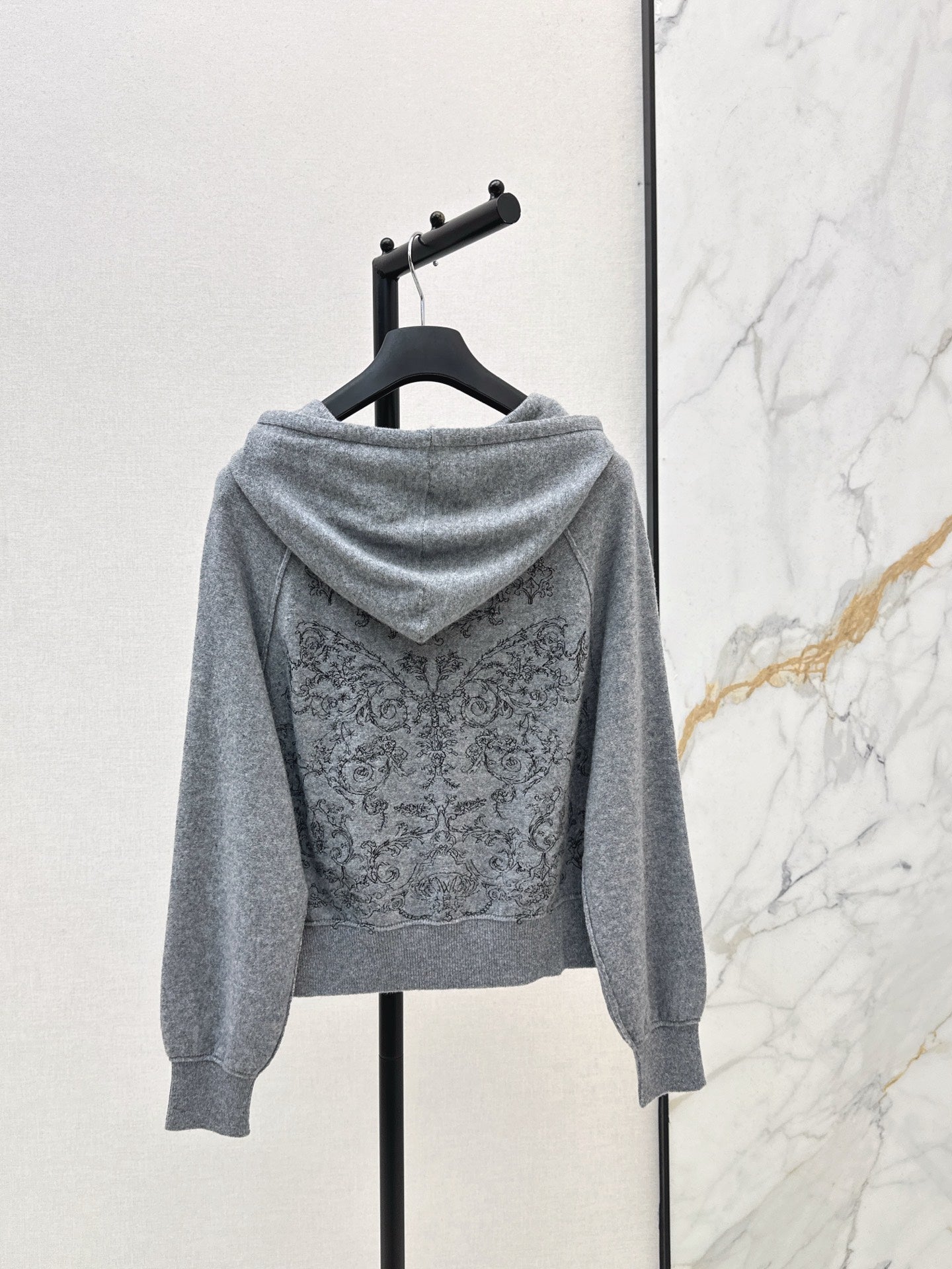 DIOR 25S FLORAL EMBROIDERED HOODIE 592