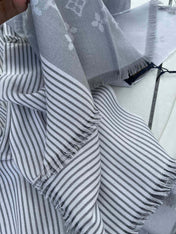 MONOGRAM SCARF 200 CM IN LIGHT GRAY CASHMERE AND SILK 388079