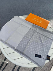 MONOGRAM SCARF 200 CM IN LIGHT GRAY CASHMERE AND SILK 388079