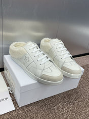 STAR SNEAKER IN WHITE CALFSKIN AND SHEARLING