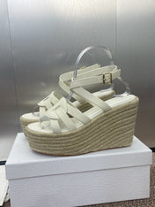 D-CLUB 25S HIGH HEEL WEDGE 100MM IN WHITE CALFSKIN RAFFIA SOLE