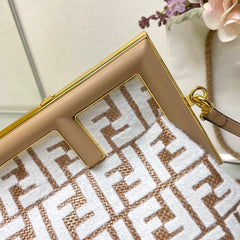 FIRST SMALL 26 IN WHITE WOOL AND CAMEL BROWN RAFFIA CALFSKIN TRIM