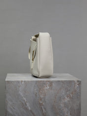 YSL 25S LE 5 À 7 BAG 16 IN BLANC VINTAGE GRAINED CALFSKIN GOLD HARDWARE