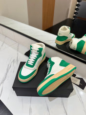 MID-TOP SNEAKERS IN WHITE PERFORATED LAMBSKIN AND GREEN SUEDE