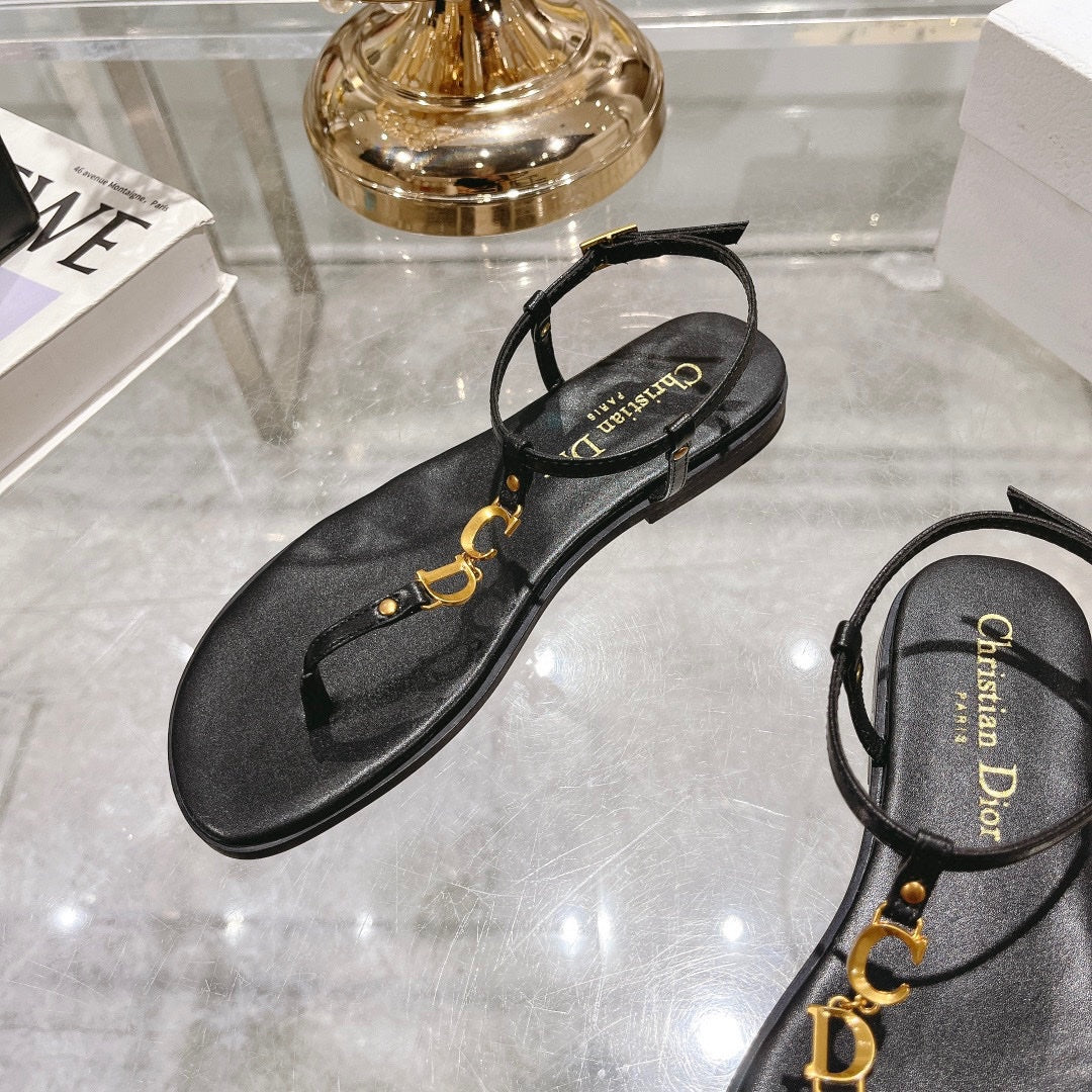 DIORIVIERA C'EST THONG SANDAL BLACK AQUAMARINA CALFSKIN