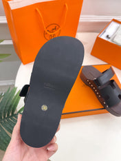 KOS CLOG IN BLACK CALFSKIN