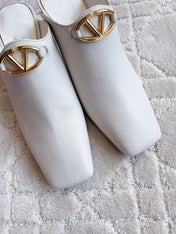 Vlogo Spool Square Toe White